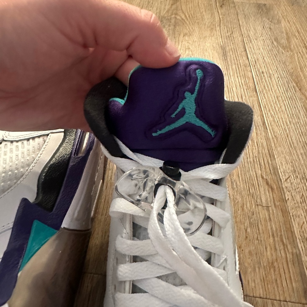 Nike Air Jordan 5 Retro "Grape" Kids - Picture 6 of 12